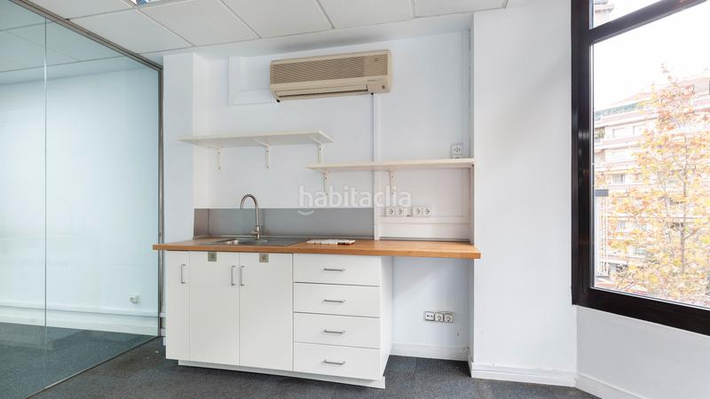 Foto 56991ad2-ab4f-4431-bfd0-b716b916f542. Rent office space with heating in Sant Antoni Barcelona