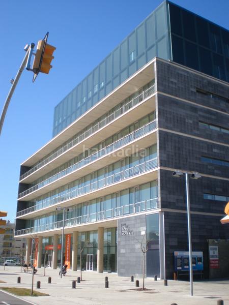 Foto 3c4861b5-885e-409f-b579-df75d3c4b46b. Rent office space with heating parking in Santa Eulàlia Hospitalet de Llobregat (L´)