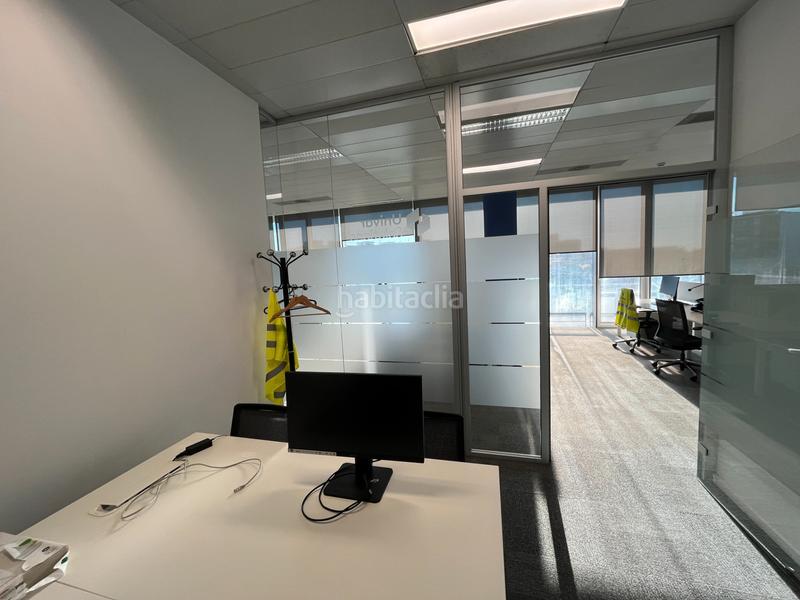 Foto c7ea6e43-2107-4748-89fc-37f9efa73476. Rent office space with heating parking in Santa Eulàlia Hospitalet de Llobregat (L´)