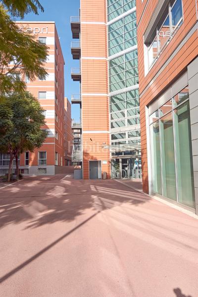 Foto 15e65e29-3b57-41e6-bf6d-f2e88ac79a3f. Rent office space in El Parc i la Llacuna del Poblenou Barcelona