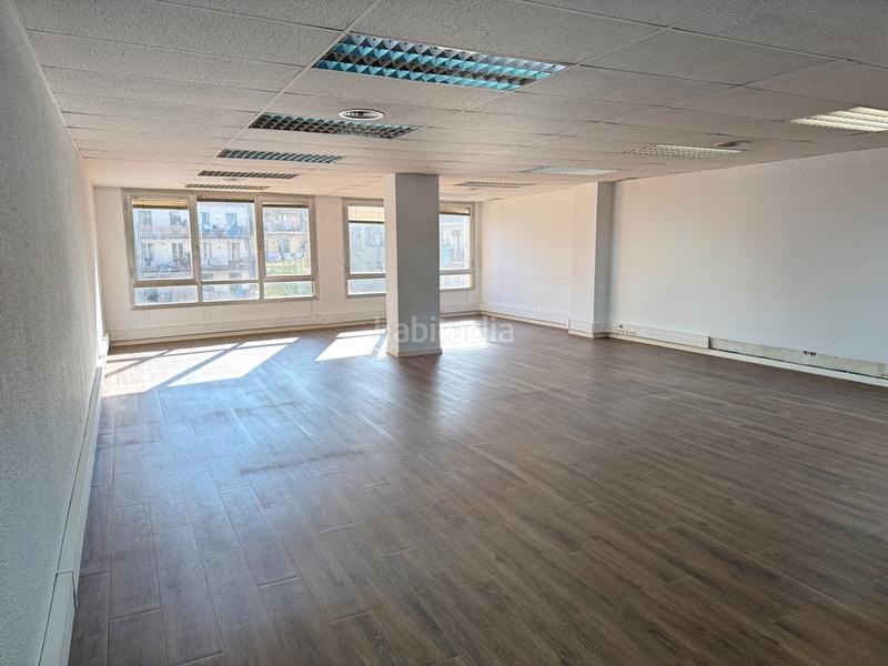 Foto be8bedcd-d98f-48e2-b5bd-ec9927588121. Rent office space in carrer d'aragó 208 in L´Antiga Esquerra de l´Eixample Barcelona