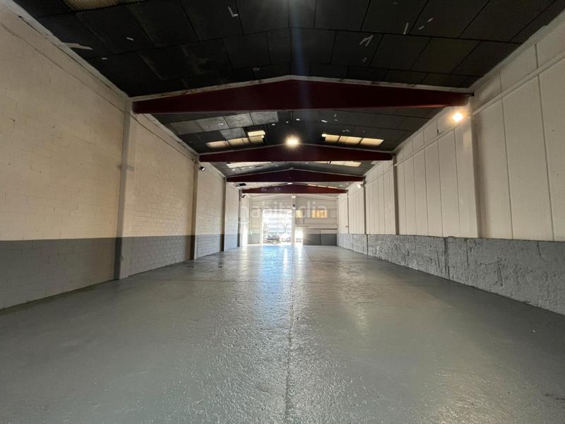 Foto 0d672647-74f6-4909-8b49-833dee4cca49. Rent industrial building in Can Roqueta Sabadell