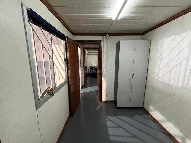 Foto b9986ded-8c86-4f62-b9c2-ddf40bbf33b7. Rent industrial building in Can Roqueta Sabadell