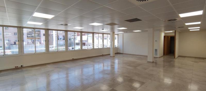 Foto e7eeaa4d-673e-4747-a715-a940bfbbac65. Location bureau dans Barri de les Corts Barcelona