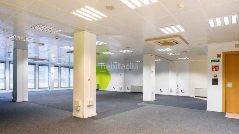 Foto 55c311fc-43ad-4159-90f6-e6a875cde3a3. Location bureau avec chauffage dans Dreta de l´Eixample Barcelona