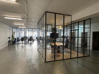 Location Bureau  Carrer de llull