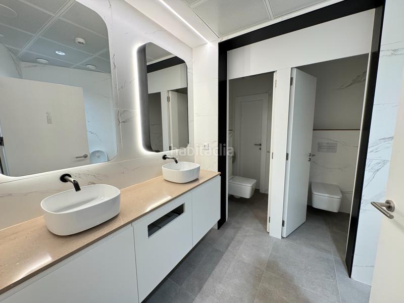 Foto 56ca8010-1d19-4e85-8e36-8d62908f1b3e. Rent office space with heating in L´Antiga Esquerra de l´Eixample Barcelona