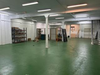 Rent Industrial building  Avinguda de torrelles