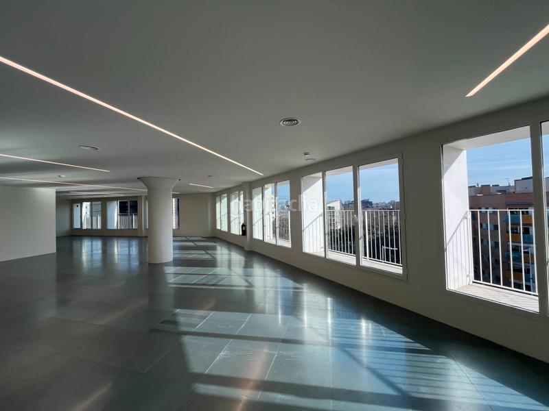 Foto 4591c0b4-88c8-47f5-8241-132c733dea9f. Location bureau avec chauffage dans La Vila Olímpica del Poblenou Barcelona