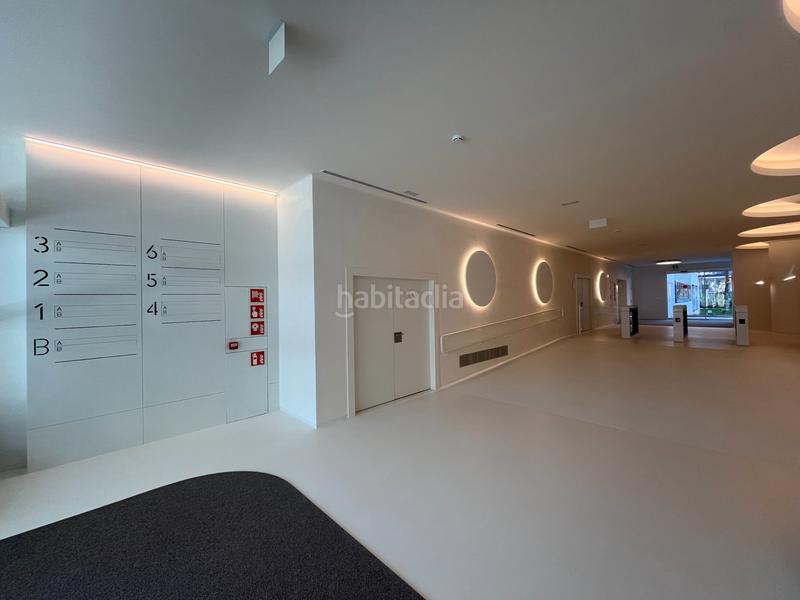 Foto 1eb90be8-d2ec-45e4-bacf-225efb61bf02. Rent office space with heating in La Vila Olímpica del Poblenou Barcelona