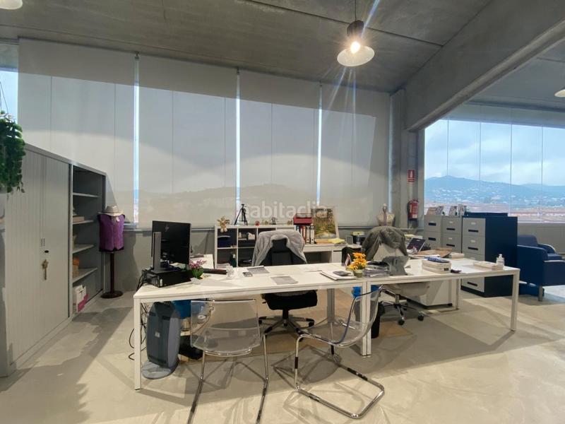 Foto a5b107df-105c-4ba7-8235-d4a373d482ed. Bâtiment à usage industriel dans plaça del vapor 20 dans Badalona