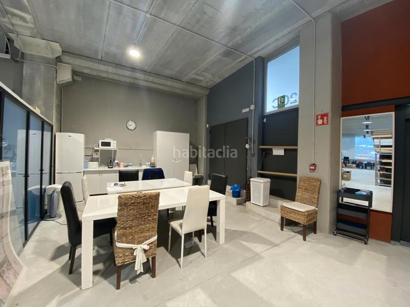 Foto 92f404f2-7d39-4d2f-8105-4941f227b7ee. Capannone industriale in plaça del vapor 20 in Pomar Badalona