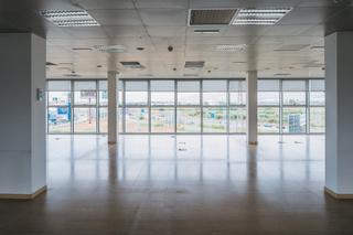 Rent Office space  Avinguda les garrigues