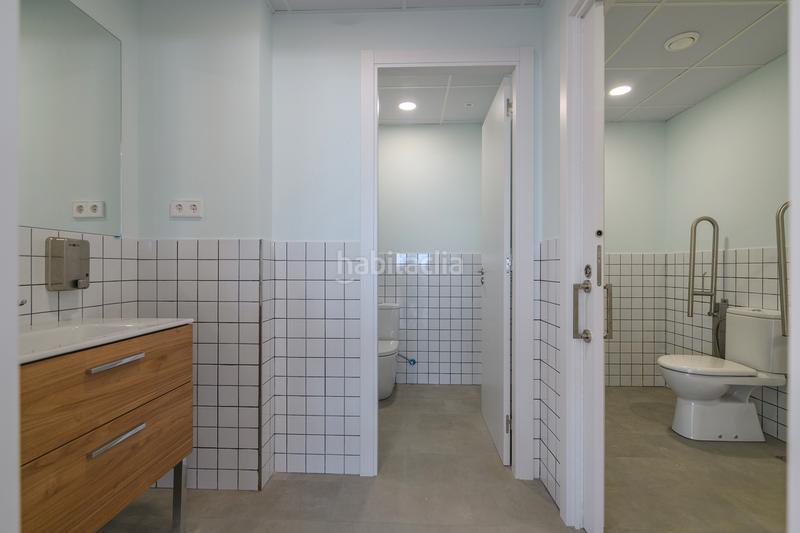 Foto 1027384c-999d-4bc8-9fbf-285acf569eba. Rent office space with heating parking in Mas Lluí - Els Miralls Sant Just Desvern