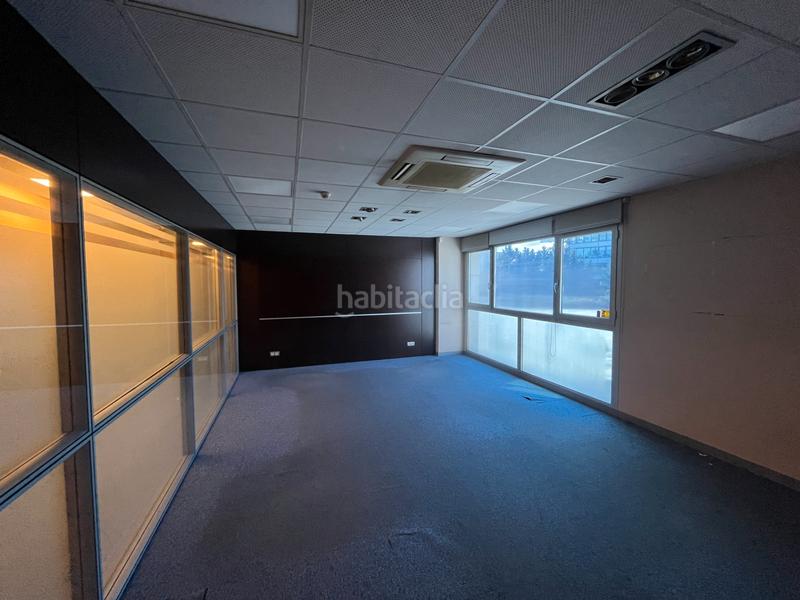 Foto aaeed74b-40a3-47db-b43e-3eaa84dba050. Miete büro mit heizung parking in Roquetes-Can Magí Sant Cugat del Vallès