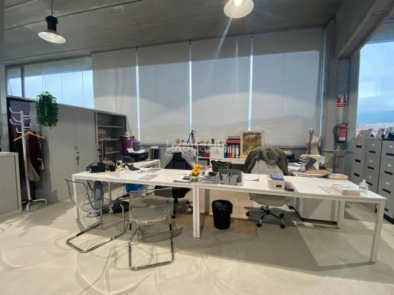 Foto 04094911-b9c3-4922-b455-c529b1484872. Capannone industriale in Pomar Badalona