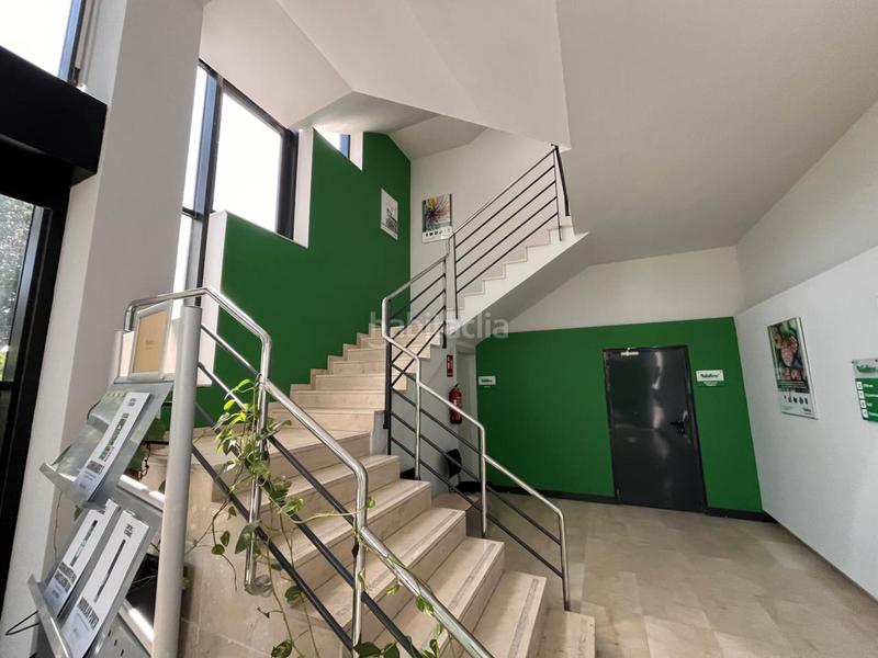 Foto 39d22f7f-cc9a-406e-a424-47078d054c59. Rent industrial building with heating in Granvia LH Hospitalet de Llobregat (L´)