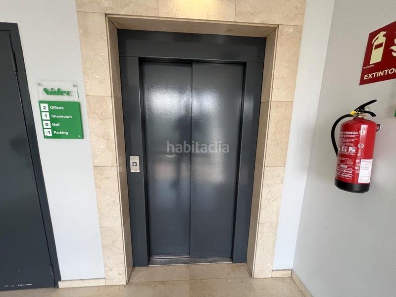 Foto 619f8927-a8f3-45c2-81c8-5ef44279f803. Rent industrial building with heating in Granvia LH Hospitalet de Llobregat (L´)