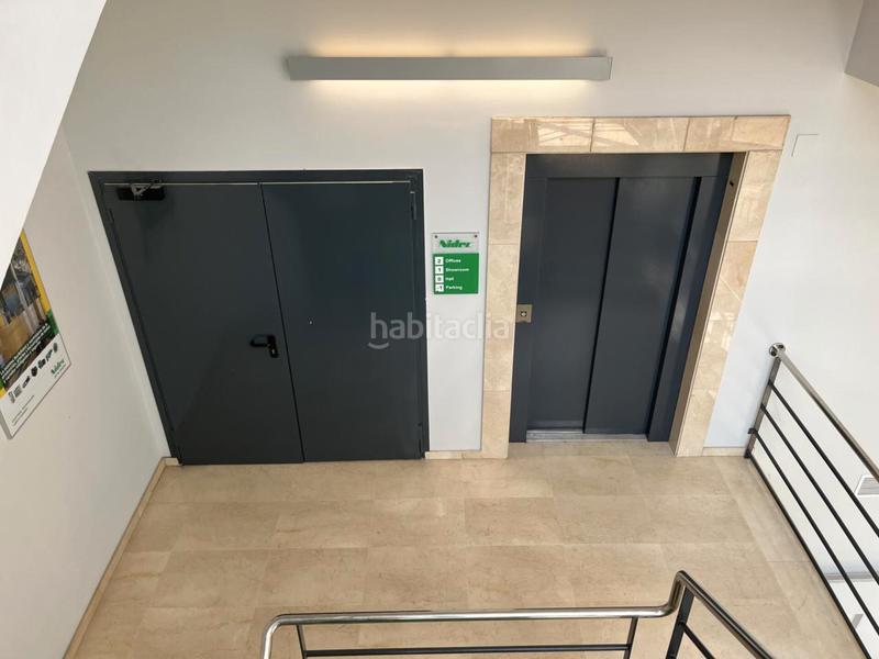 Foto e509a999-2196-4e9d-b153-eee64afe6736. Rent industrial building with heating in Granvia LH Hospitalet de Llobregat (L´)