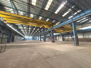 Lloguer Nau industrial  Carrer del mestral. 7 puentes grúa