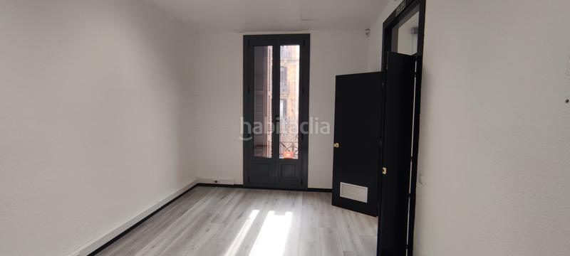 Foto 76dfc320-72f2-45ea-8ff8-faa284f1a57f. Miete büro mit heizung in Dreta de l´Eixample Barcelona