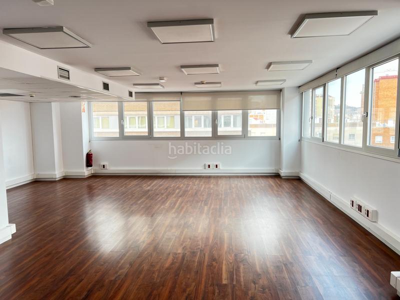 Foto a234db3d-323f-448a-bd80-0dd4e24cc661. Miete büro in La Sagrera Barcelona