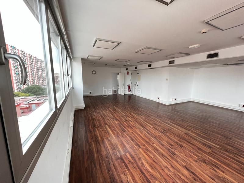 Foto 99d9c0ec-643d-4e16-b6d7-52748791025c. Rent office space in La Sagrera Barcelona
