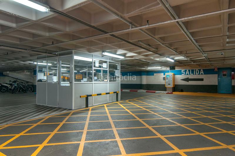 Foto bcf28814-4d78-4b43-b790-7b532731c4cd. Rent office space in La Sagrera Barcelona