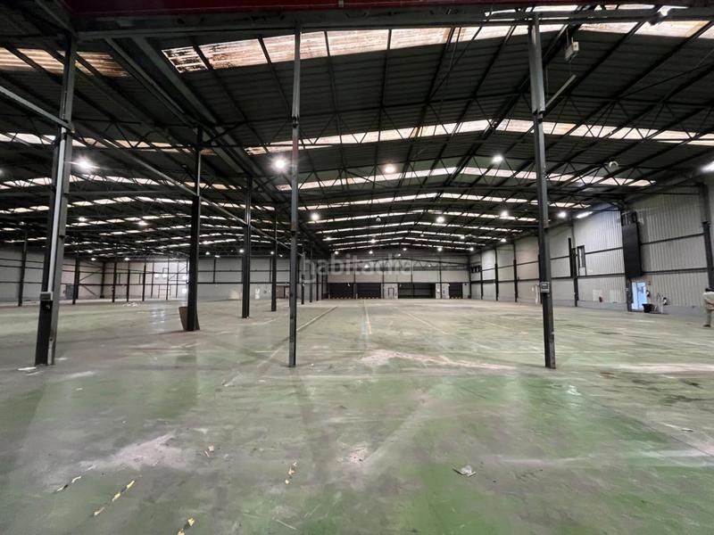 Foto 094201f1-abfb-4264-b858-adc4be81a770. Nau industrial amb calefacció a Zona Industrial Barberà del Vallès