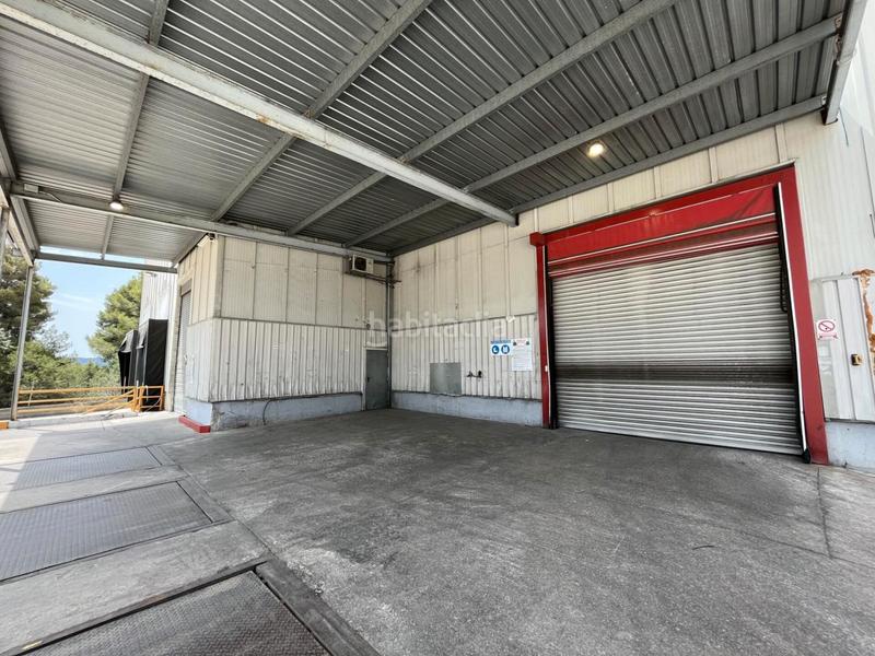 Foto 68597543-770b-4ab9-b827-ebc561e53eb3. Nau industrial amb calefacció a Zona Industrial Barberà del Vallès