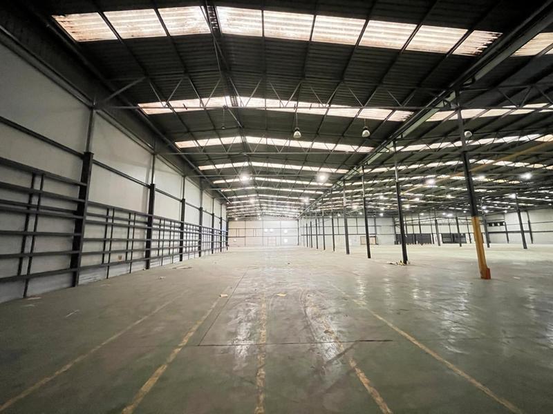 Foto 755cd2b2-9d04-4d5b-81b3-dd0aa4b31717. Nau industrial amb calefacció a Zona Industrial Barberà del Vallès