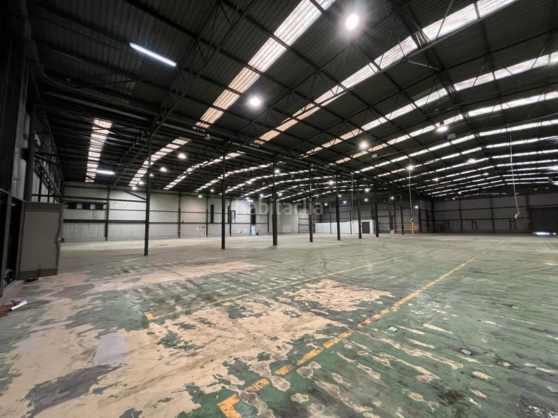 Foto 76af0281-0dc2-43e3-b926-da6e633975b8. Nau industrial amb calefacció a Zona Industrial Barberà del Vallès