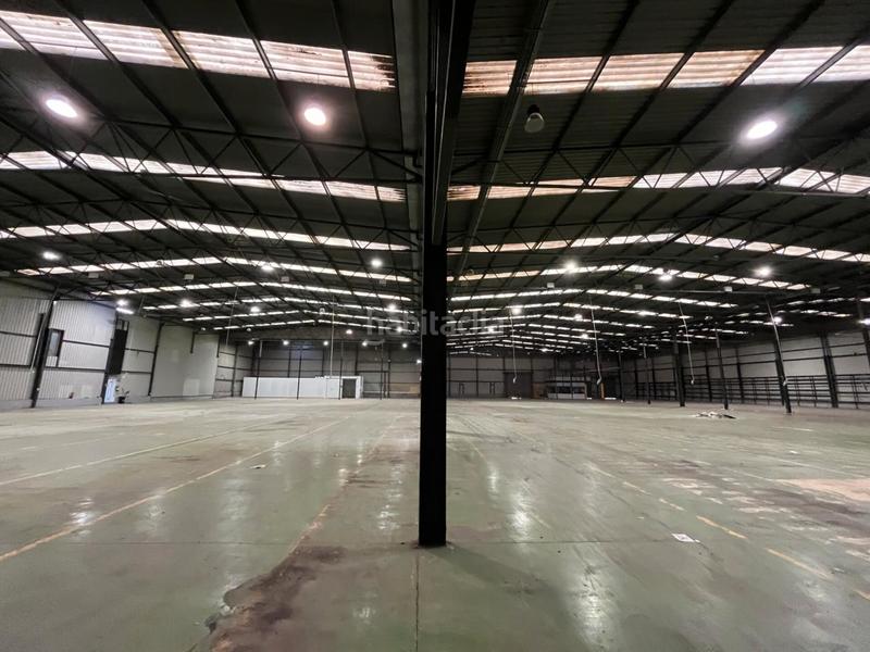 Foto 7887e592-22e1-4990-83fe-249cb82e9f6e. Nau industrial amb calefacció a Zona Industrial Barberà del Vallès