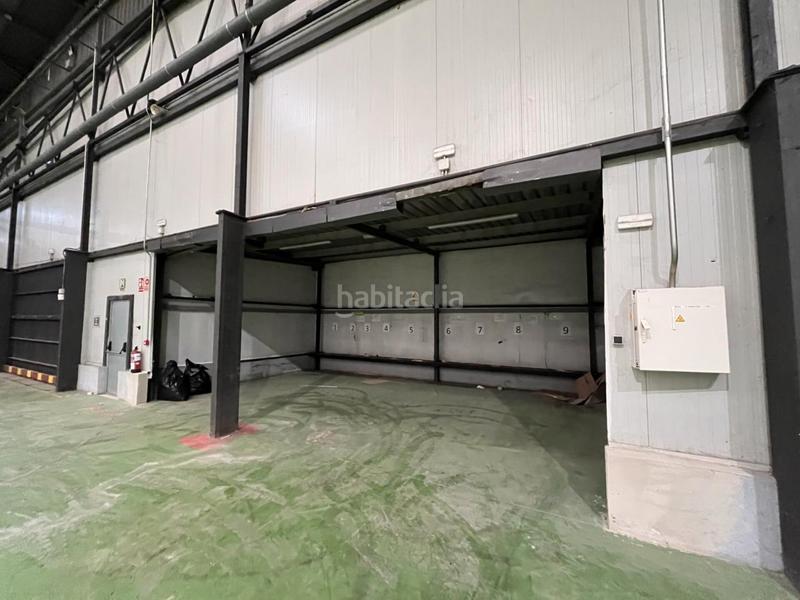 Foto 7f41827f-e11e-4fba-9ca8-97a90dd1be67. Nau industrial amb calefacció a Zona Industrial Barberà del Vallès