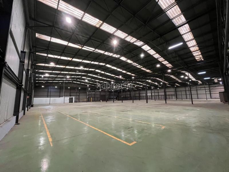 Foto 9c47c19b-431b-45ca-b1f4-d8925d16c0e6. Nau industrial amb calefacció a Zona Industrial Barberà del Vallès