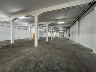 Lloguer Nau industrial  Carrer de la riera del fonollar. Nave-edificio industrial en alquiler en sant boi de llobregat