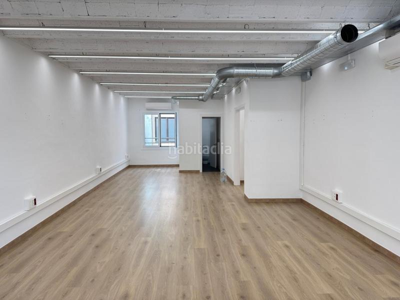 Foto af361cac-e8a4-4ec2-b4bf-82295ec5cf83. Rent office space with heating in Gòtic Barcelona