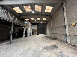 Location Bâtiment à usage industriel  Carrer de la riera de vallvidrera. Nave industrial en alquiler con suministros en molins de rei
