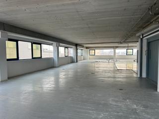 Miete Fabrikhalle in Carrer de la tècnica 6