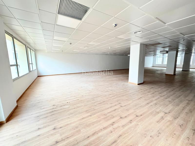 Foto 67082dfb-61b9-4c5a-a3cd-d1a6fa5da488. Miete büro mit heizung in Dreta de l´Eixample Barcelona