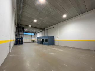 Miete Fabrikhalle  Carrer d'eduard maristany. Nave industrial totalmente equipada en alquiler en badalona-gran