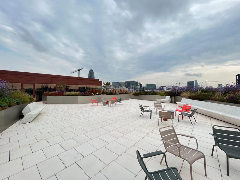 Foto 6e94dc37-8f92-4095-9e95-bb5053a91f22. Miete büro mit heizung in El Parc i la Llacuna del Poblenou Barcelona