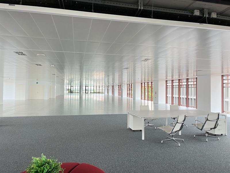 Foto 9c5ca07d-e81c-44d4-8117-d320ebd2f09e. Rent office space with heating in El Parc i la Llacuna del Poblenou Barcelona