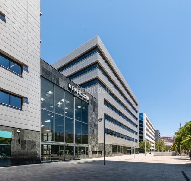 Foto f10125f0-a2cb-46ae-8099-a4d39244ae60. Alquiler oficina en Diagonal Mar i el Front Marítim del Poblenou Barcelona