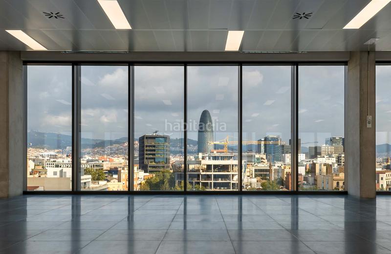 Foto c56992cc-5447-41f1-a11c-5308c0dcaef9. Location bureau avec chauffage dans Poblenou Barcelona