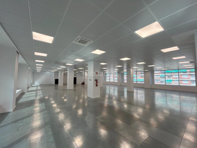 Foto 06b1d4f8-f508-49a0-bd21-4a474f5152e1. Rent office space with parking in El Parc i la Llacuna del Poblenou Barcelona