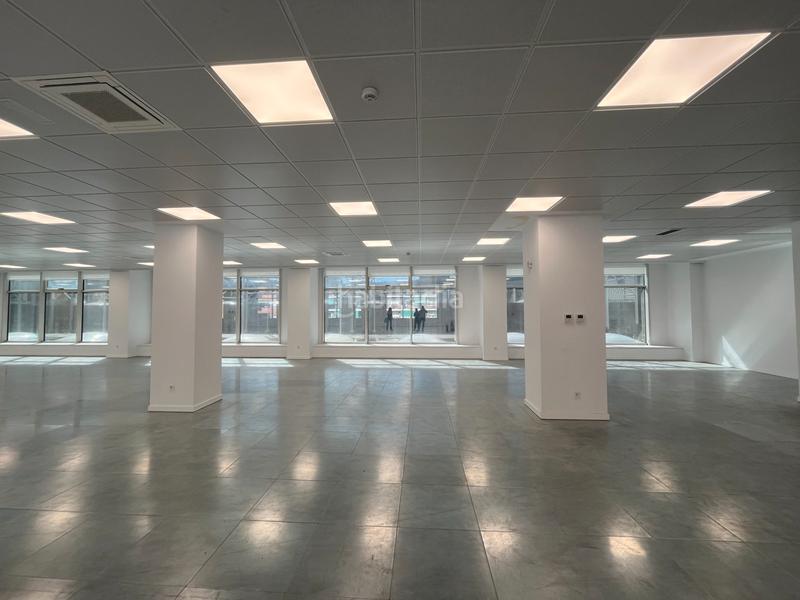 Foto 8d77e00e-e801-4c88-be66-c165ad517a27. Rent office space with parking in El Parc i la Llacuna del Poblenou Barcelona