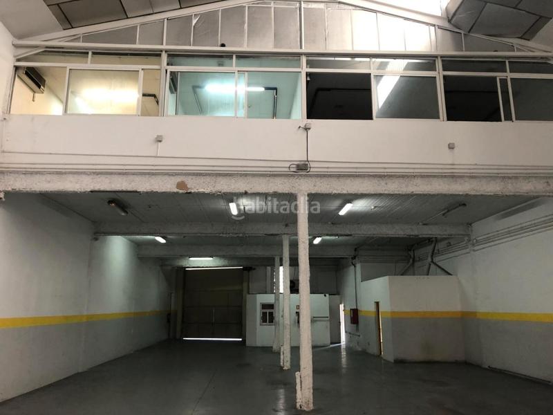 Foto fd8855dd-7255-4dc9-a1ca-cae0a3718a87. Alquiler nave industrial nave en alquiler con fachada a c-31 en Badalona
