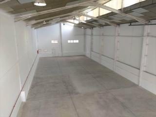 Miete Fabrikhalle  Carrer de josep maria sert. Nave en alquiler con acceso directo desde c-31