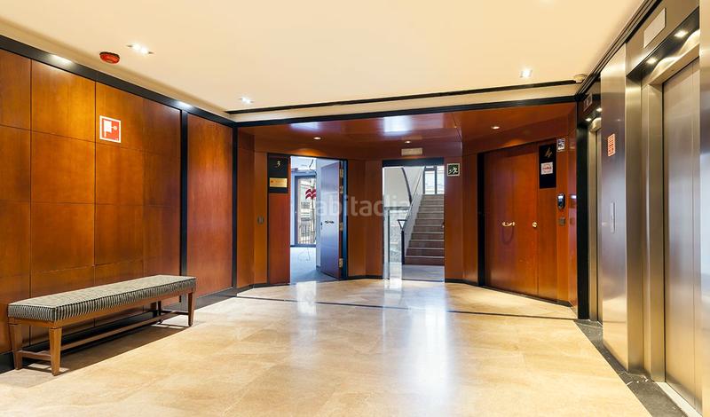 Foto 1d80e02b-d445-4b88-9d45-c2b0b7573bf7. Location bureau avec chauffage parking dans Dreta de l´Eixample Barcelona
